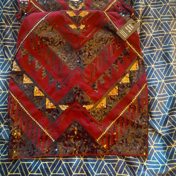 Fancy Express Dress - Picture 3 of 4